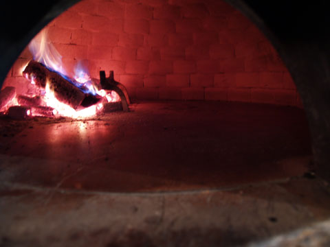 pizzeria ceppo(ピッツェリア チェッポ)_b0055663_143828.jpg