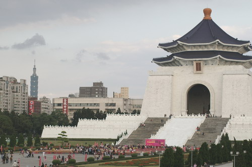 e0047361_0492921.jpg