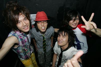 愛のロックバンドサルーキ さるーきー doggy house 愛のロックバンドサルーキ さるーきー doggy house