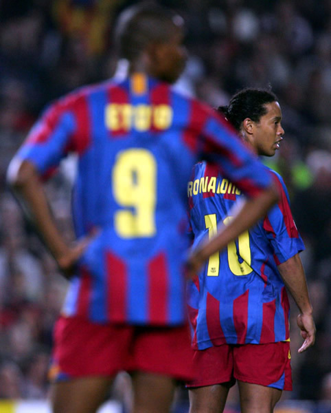 adidas ドイツ代表 - 代表 【アディダス公式】 [アディダス] サッカードイツ代表 2026 ホーム レプリカ LONG SLEEVE  ユニフォーム [アディダス] サッカードイツ代表 2026 ホーム レプリカ LONG SLEEVE ユニフォーム JM1380 KLH19 ＷＨ [EESDCOS] バルセロナ 2007-2008年 長袖 子供+大人 上下セット ソックス付き 復刻版 ロナウジーニョ 10番 ク