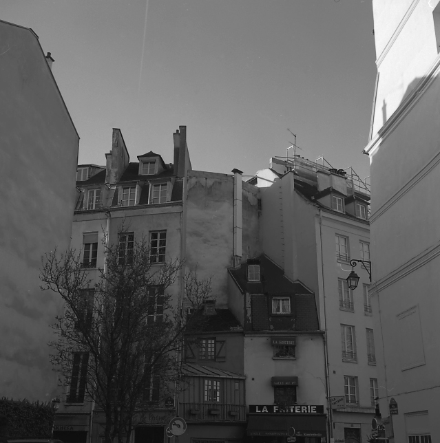 Jan 14/ 路地をうろうろ_f0044846_22374766.jpg