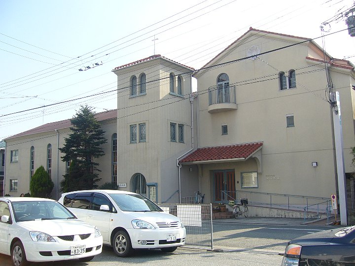 日本基督教団 塚口教会_c0094541_231412.jpg