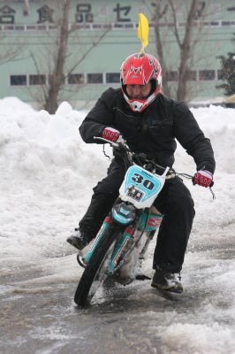 IWAMIZAWAドカ雪祭り　雪上エンデューロ_e0022736_10304741.jpg