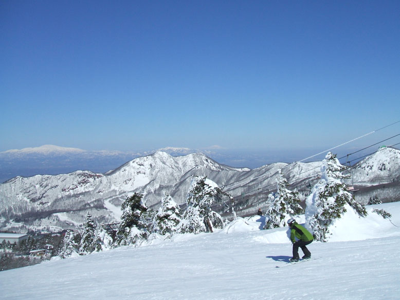 上の方の風景_f0021612_19344897.jpg