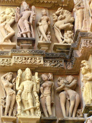 インド　8.カジュラホ西寺院　_e0048413_23523475.jpg