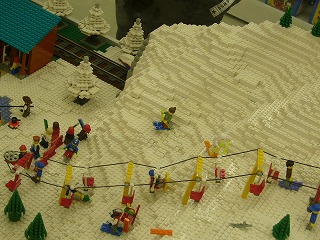 Legoでできた軽井沢 枇杷の木の下で
