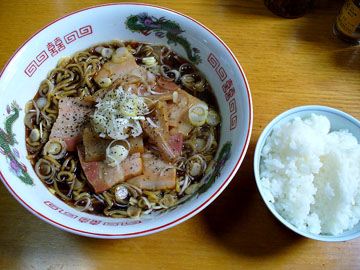 富山ブラックラーメン_a0083760_17301127.jpg