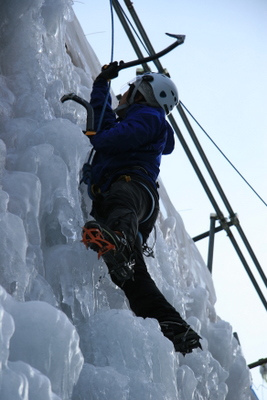 Ice EXtreme Kuniへ。3_a0016346_22345962.jpg