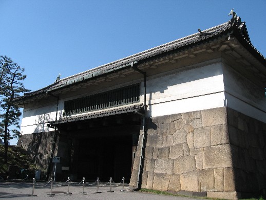 皇居へ_a0040401_003461.jpg