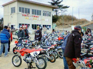 ｍｉｎｉｍｏｔｏ　ＳＸ　第一戦♪_f0117723_02188.jpg