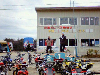 ｍｉｎｉｍｏｔｏ　ＳＸ　第一戦♪_f0117723_02314.jpg