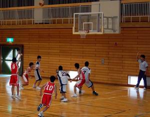 付知中学校バスケットボール交流試合【男子】_d0010630_1074180.jpg