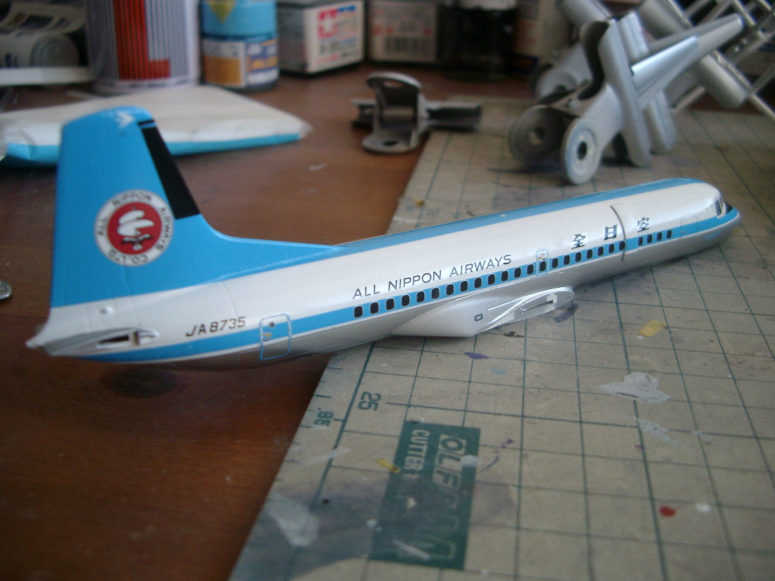 1/144 Hasegawa ANA 全日空 YS-11の製作5 間もなく完成 旅客機