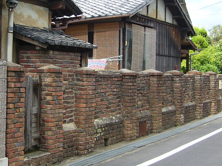 ヴォーリズの門と塀 その１ 煉瓦編 ヴォーリズを訪ねて