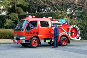 b0006870_1255645.jpg