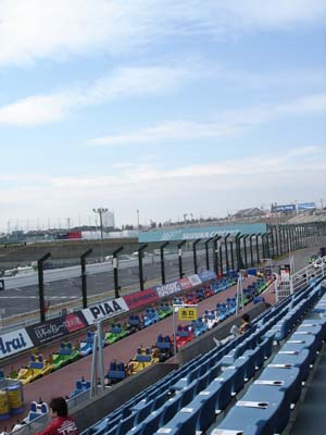 b0106532_16158.jpg