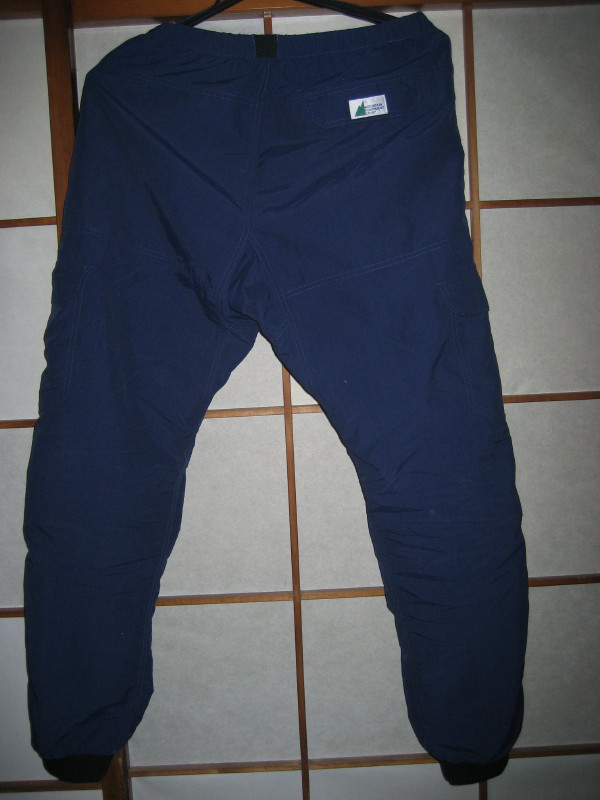 Rad Pants　　Canadian national outdoor uniform_f0098756_20272354.jpg