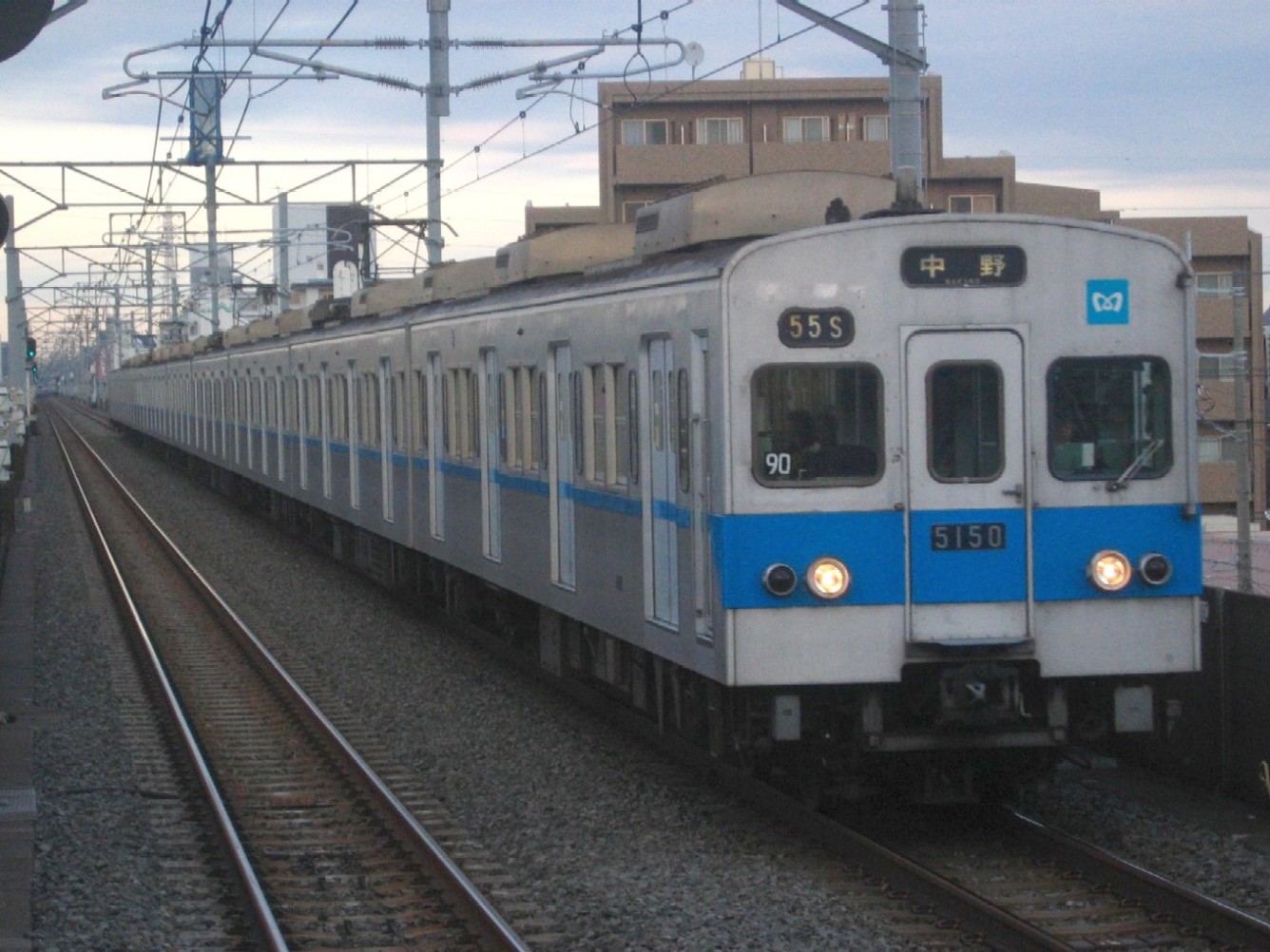 d0044222_1194871.jpg