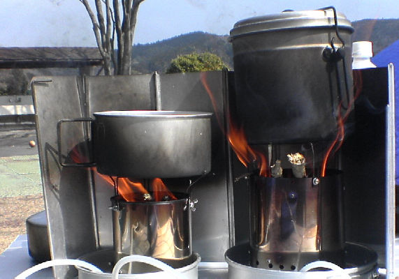 ウルトラライトな twig stove // buddyで火入れ_f0113727_541136.jpg