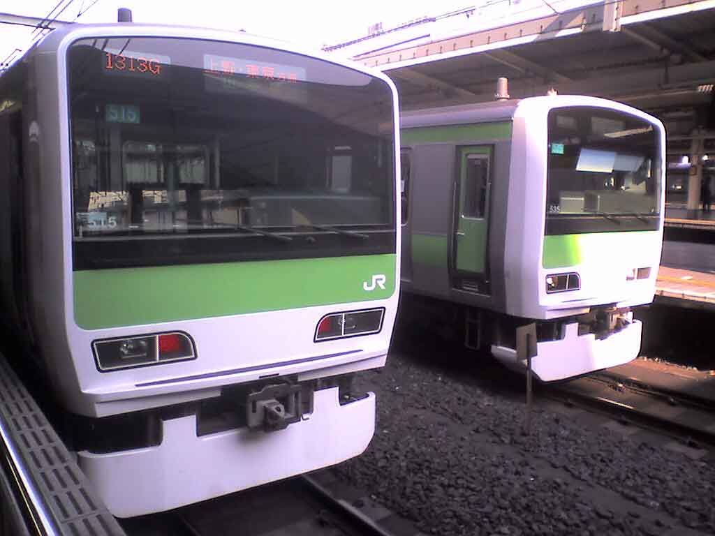 b0042288_0373435.jpg