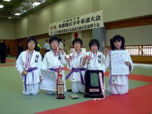 第36回東濃地区少年柔道大会_d0010630_11295241.jpg