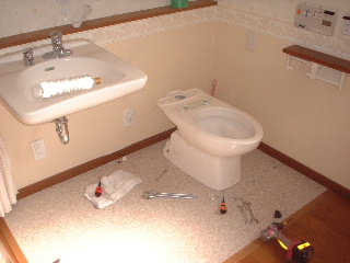 解体作業から_f0031037_18335890.jpg