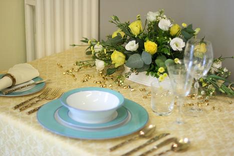 Table Arrangement Lesson @ Constance Spry_f0041761_3592780.jpg