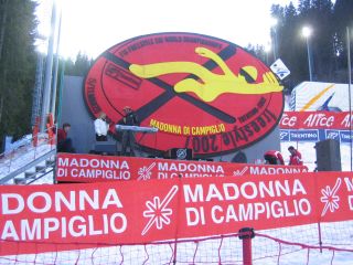 フリースタイルスキー世界選手権2007(3月9日)_e0051670_6231157.jpg