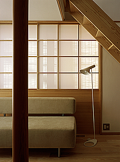 5角形の家 ダイニング廻り_b0014003_17535875.jpg