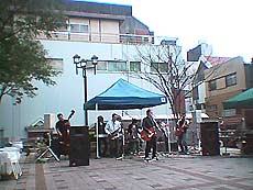 f0076720_1392787.jpg