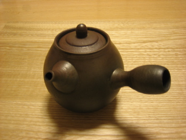 “黒田急須”を使ってみたら・・_b0100229_232393.jpg