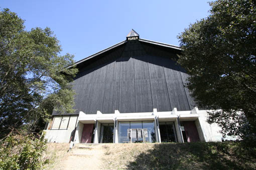 三重にて07：内藤廣の「海の博物館」 : 家づくり西方設計