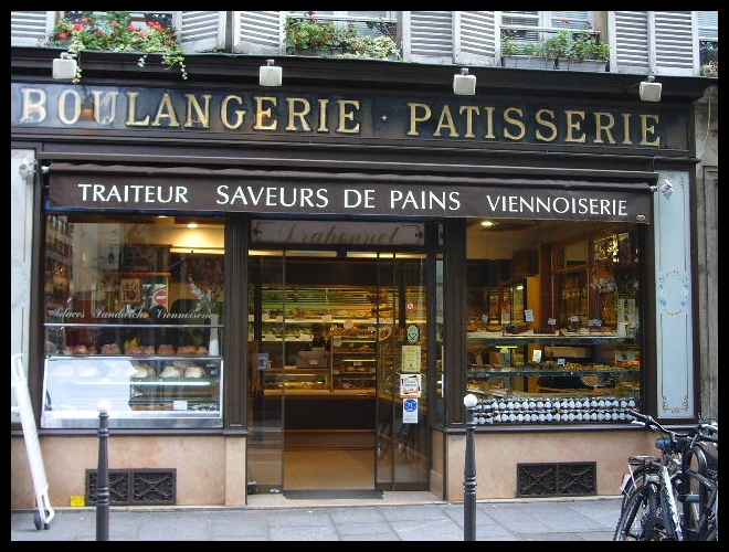 ■やっぱ美味しいここのバゲット（ＰＡＲＩＳ）_a0014299_2315422.jpg