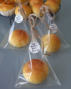 バースデーブレッド Bread Sweet Bread バースデーブレッド Bread Sweet Bread