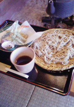 奥多摩のそば・うどん３軒　はしごの巻_a0065010_9504024.jpg