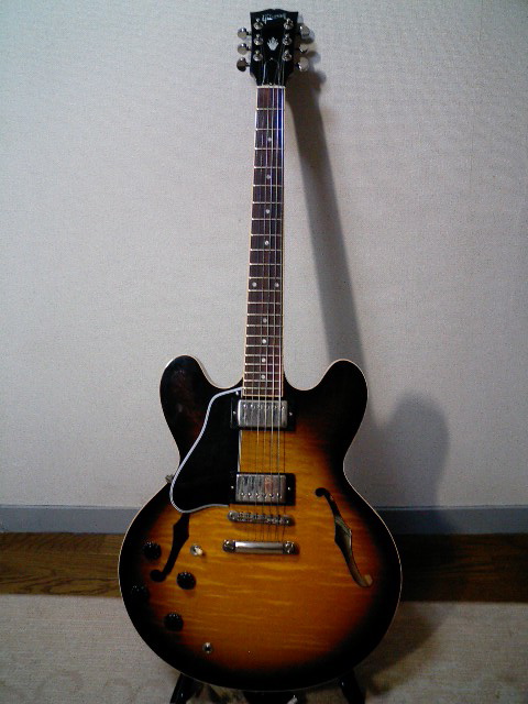 Gibson ES-335LH (01年製)_f0138252_6495236.jpg