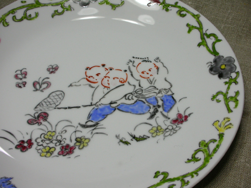 中国 子供たちの絵柄の陶器香合