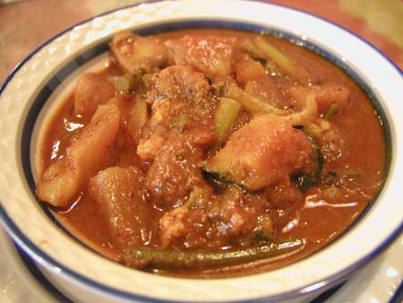 ガラムマサラの野菜カレーたち（その１）_f0053279_23511490.jpg