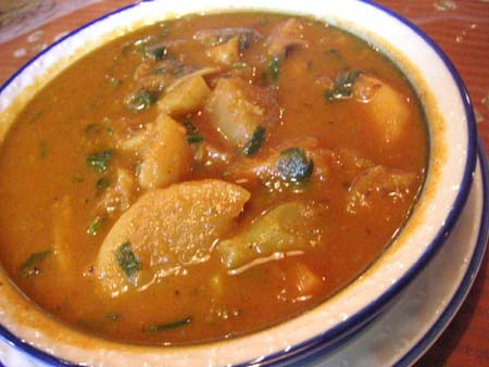 またまた ガラムマサラの野菜カレー(その2)_f0053279_2215711.jpg
