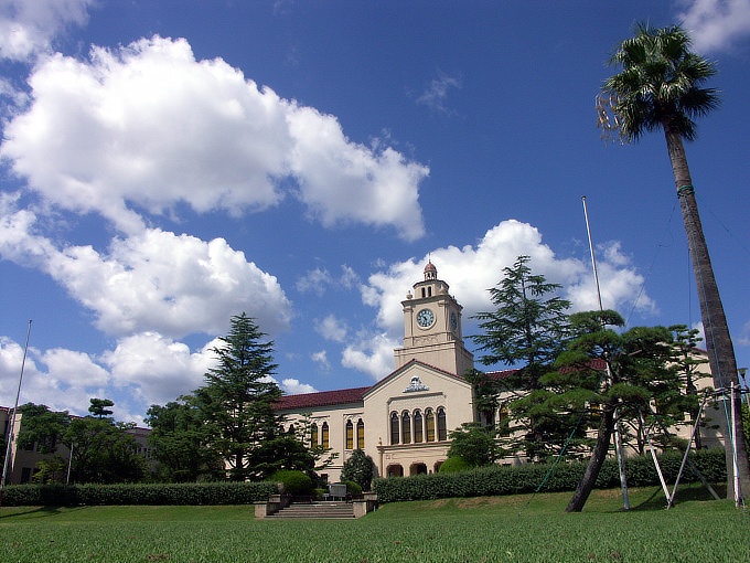 関西学院大学1（時計台、文学部）_f0116479_181954100.jpg