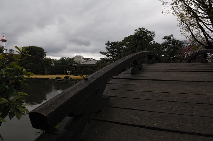 雨の渉成園_f0032011_2095023.jpg