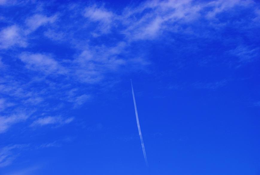 青空・・・　一筋の思い・・・_d0079958_2041859.jpg