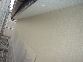 吹き付け終了_f0031037_1723731.jpg