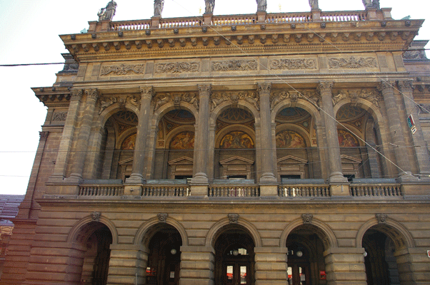 f0077150_0364538.gif