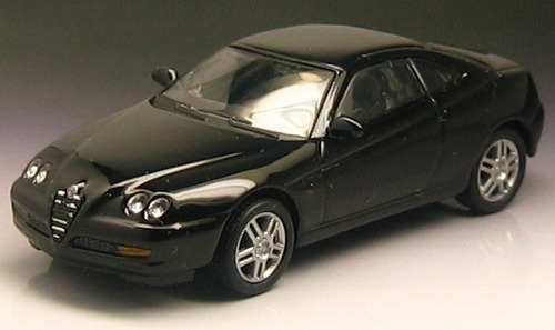 AlfaRomeo GTV by KYOSHO_d0041622_021188.jpg