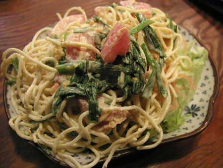 赤提灯・太郎のスパゲッティ・サラダ_f0053279_1525959.jpg