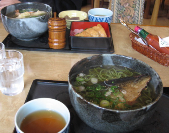 【愉快な「浪漫亭」】_b0009849_17531248.jpg