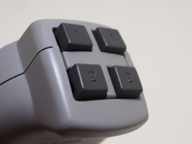 【HORI】HPS-12 GRIP CONTROLLER PS_c0004568_21413883.jpg