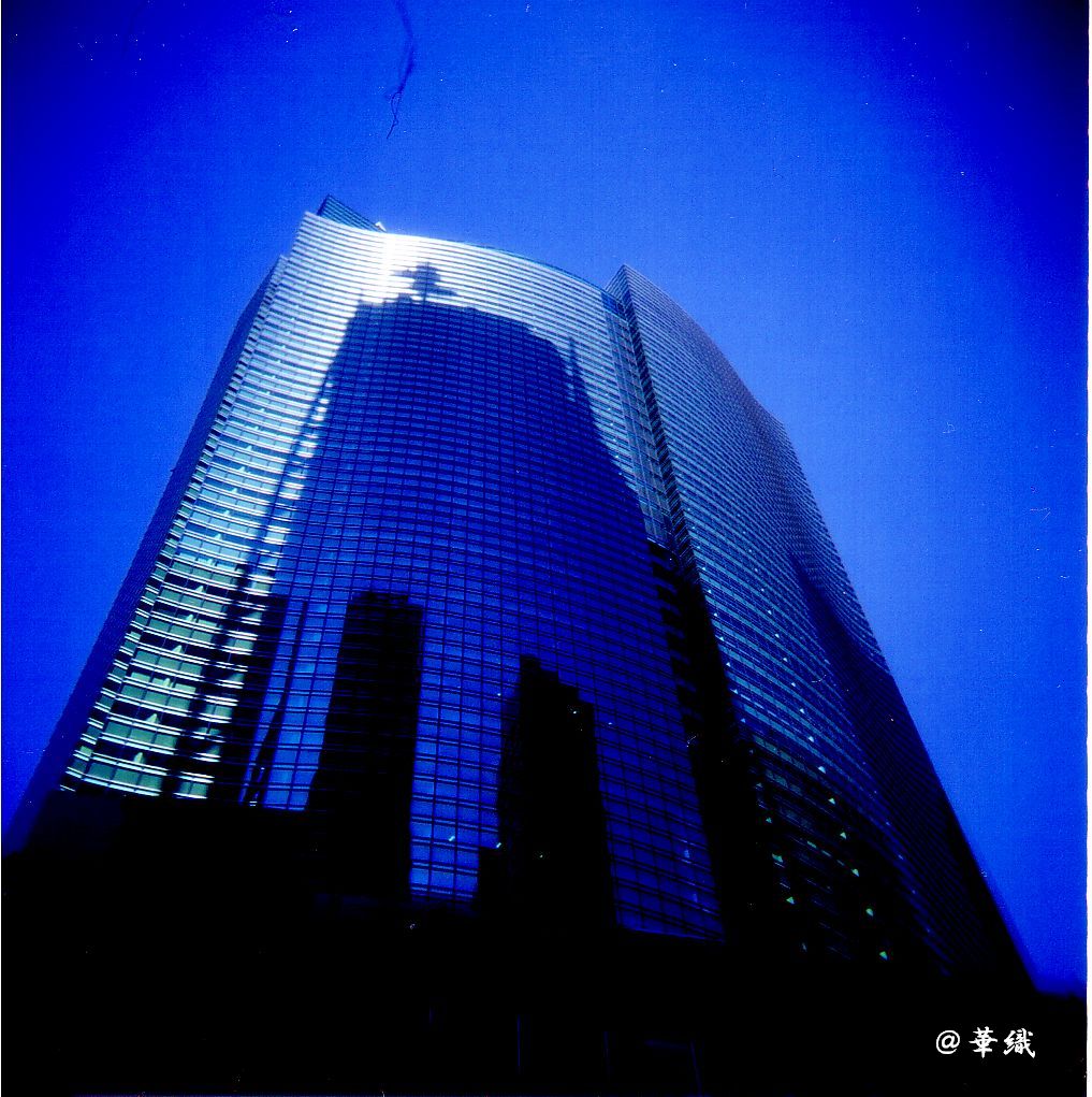 ビル影 Love Holga ビル影 Love Holga