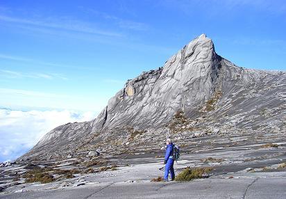 ボルネオ日記6(3/31キナバル山頂へ)_f0118332_17473970.jpg